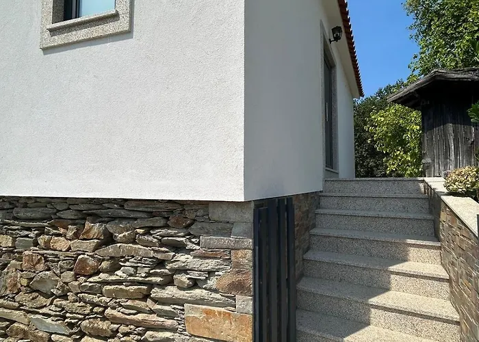 Quinta Do Passal * Parada de Ester